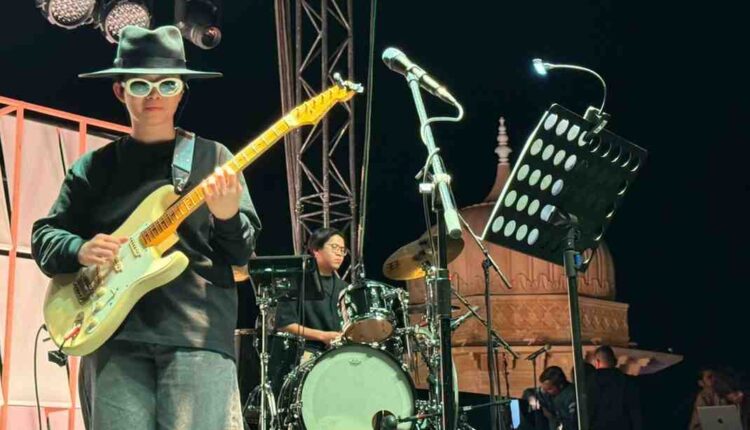 Taiwanese Singer Whyte